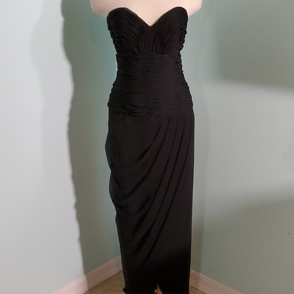 Victor costa, Neiman Marcus black ball gown, 10 - Picture 6 of 15